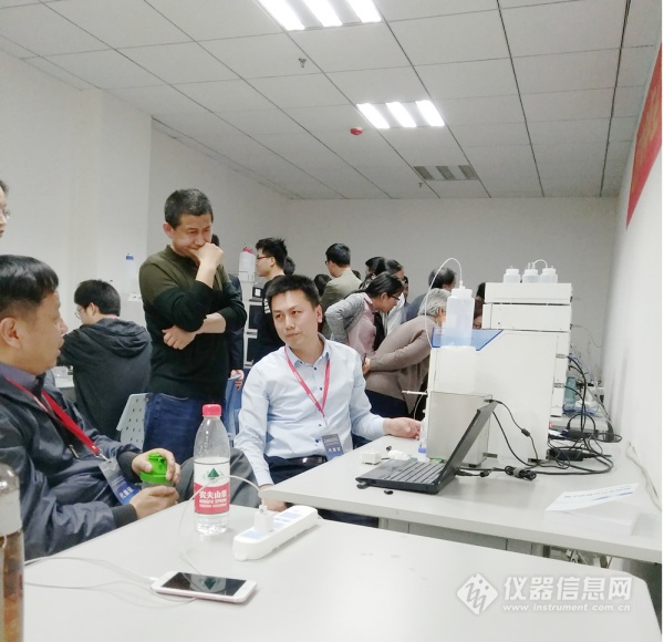 RPIC-2017离子色谱标配动态量程电导检测器WLK-8免维护抑制器离子色谱柱